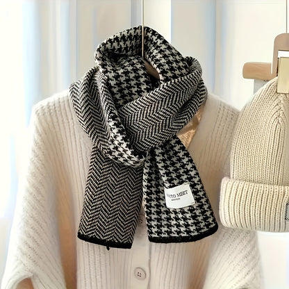 Elegant Black White Hounds Pattern Thick Warm Wavy Striped Scarf, Fashion Winter Cashmere Feeling Cold Scarf