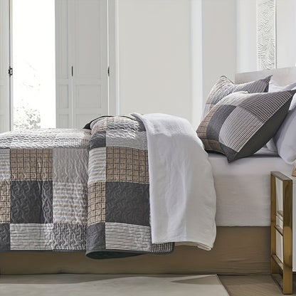 3-Piece Double Bedspread Set - Reversible, Ultra-Lightweight, Super-Soft, Quilted Checkered Patchwork Plaid Design - Complete Set with 2 Pillowcases, No Filling, Suitable for All Seasons