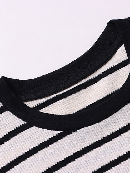 xakxx Long Sleeves Skinny Contrast Color Striped Round-Neck T-Shirts Tops