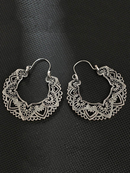 xakxx Vintage Alloy Hollow Flower Earrings