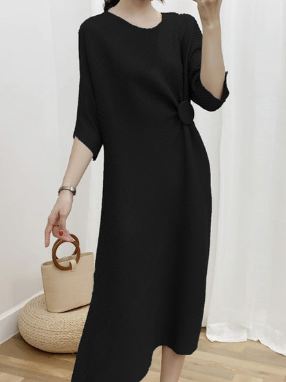 xakxx Half Sleeves Irregular Clipping Pleated Solid Color Round-Neck Midi Dresses