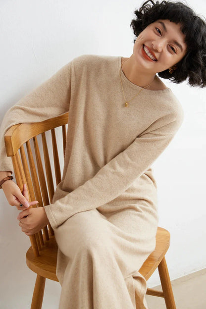 xakxx xakxx-New round neck knitted cashmere dress in autumn and winter with loose pullover and long split wool dress.