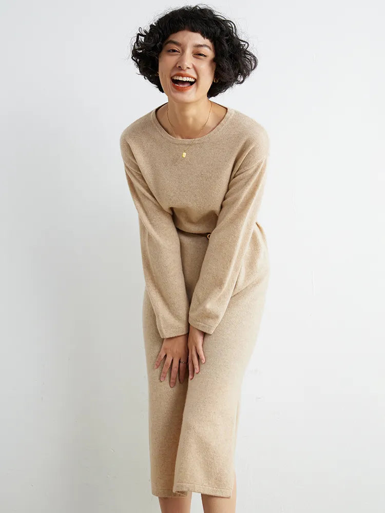 xakxx xakxx-New round neck knitted cashmere dress in autumn and winter with loose pullover and long split wool dress.