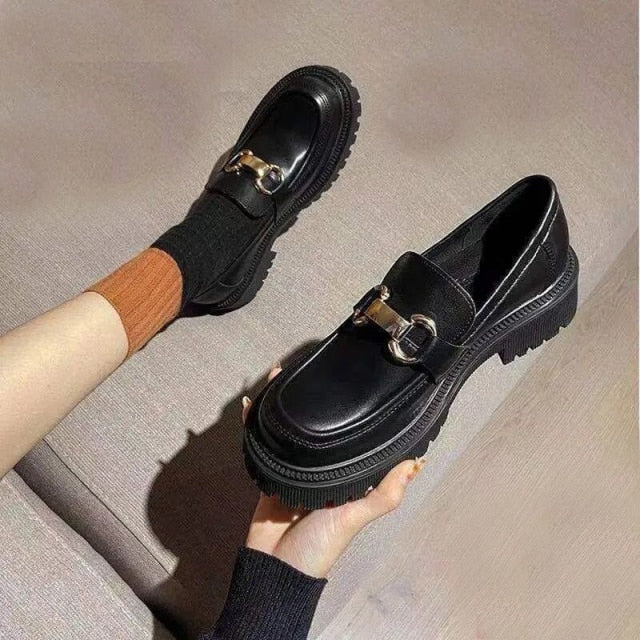 xakxx  British Black Shoes for Women Fashion Lace Up Women Casual Shoes Low Ladies Comfortable Leather Shoes Zapatillas Mujer