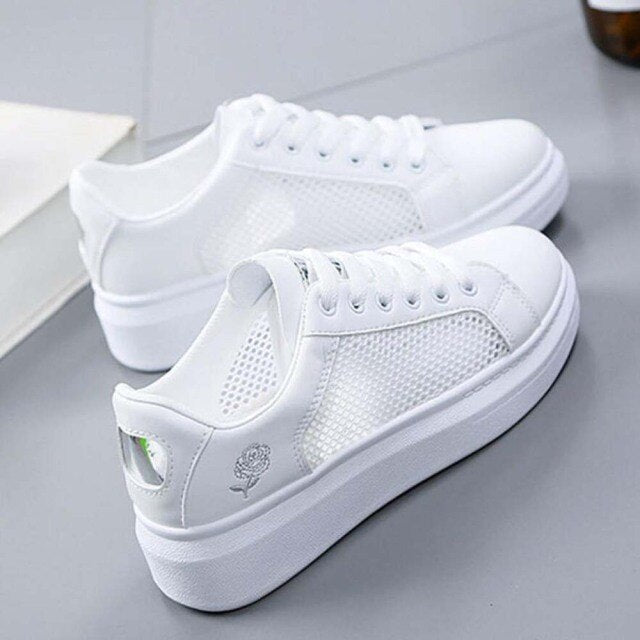 Christmas Gift Women Casual Shoes New Spring Shoes Fashion Embroidered White Sneakers Breathable Woman Sneaker